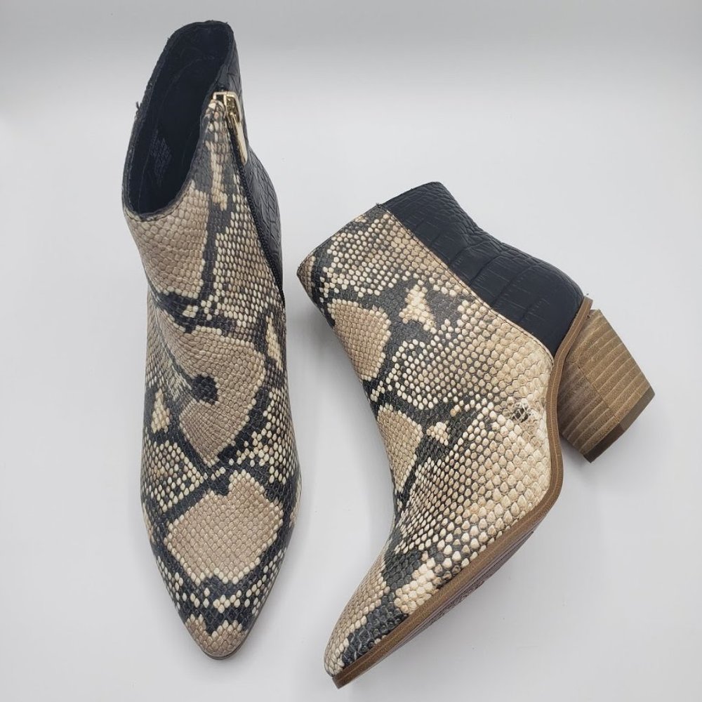 Vince Camuto Grasem Snake Embossing Western Boot